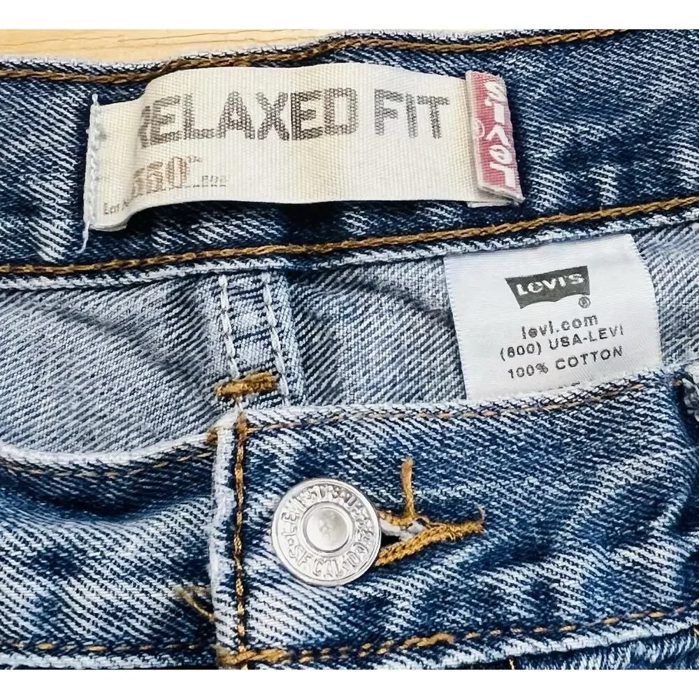 Levis 550 Relaxed Fit Jeans Men 38x34 Light Wash Blue Tapered Leg Denim